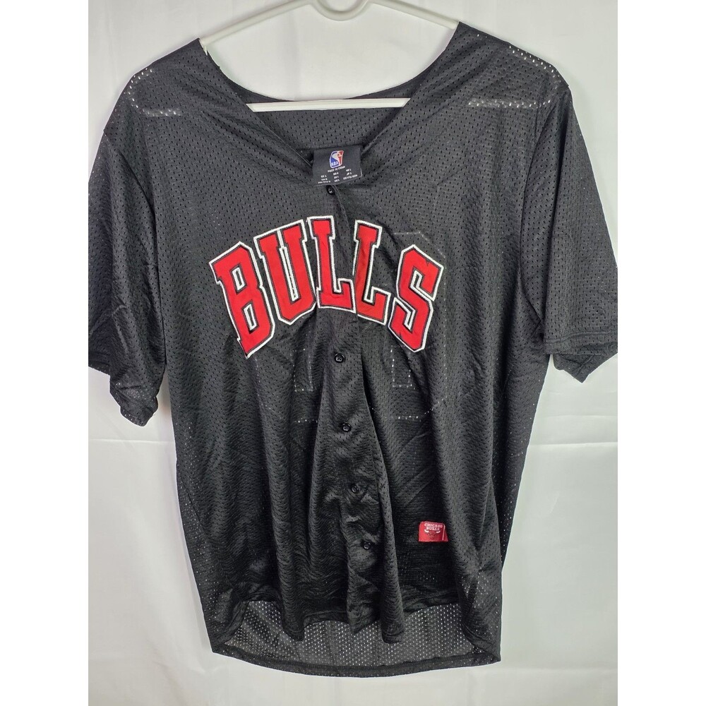 Chicago Bulls Men’s Large Mesh NBA Button Up‎ Jersey